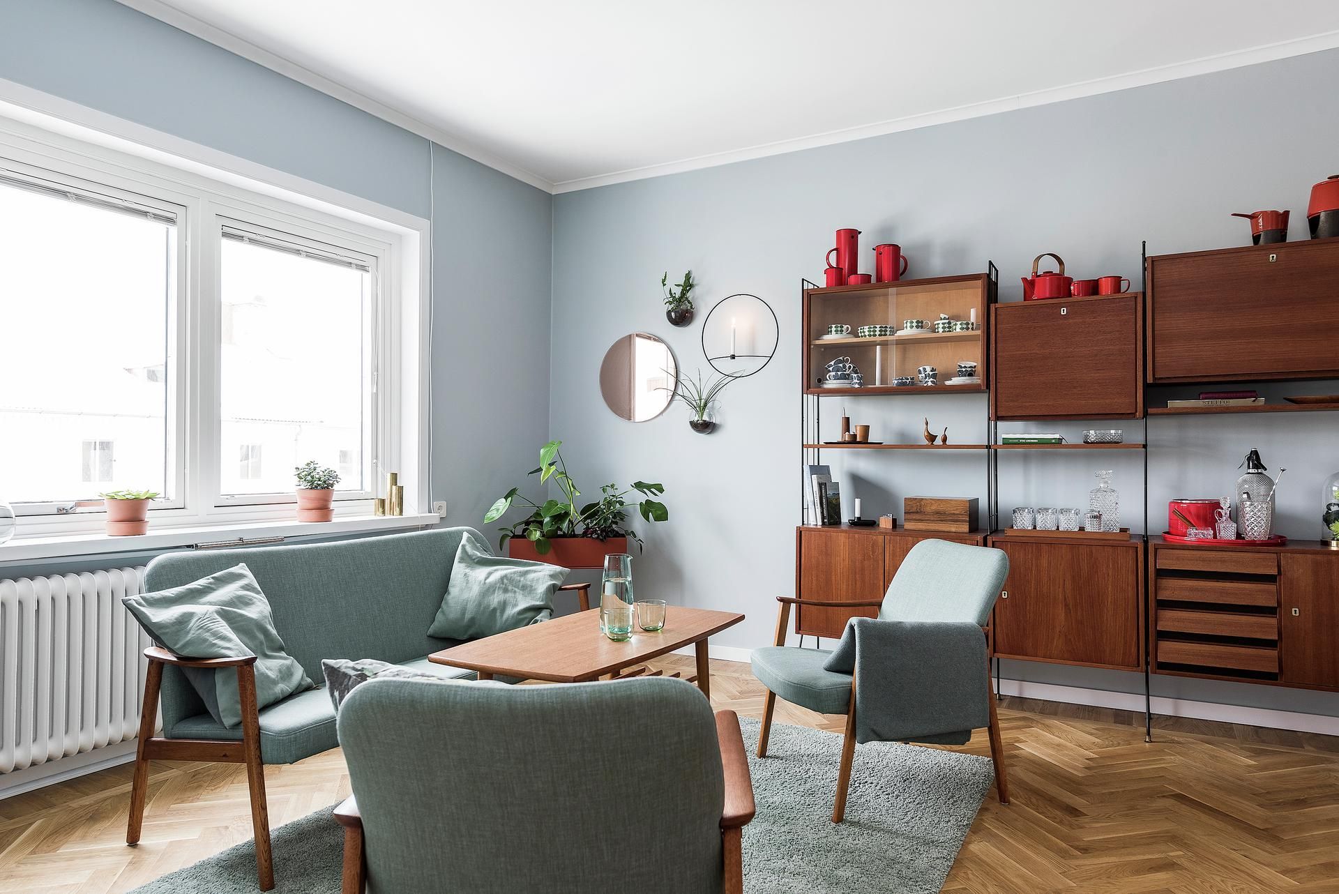Upeat retrokalusteet moderniin kotiin